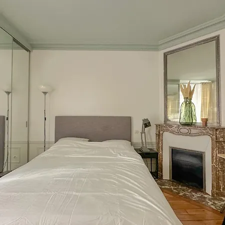 Апартаменты Flexliving - Whole Flat - Bachaumont Париж