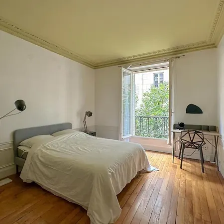 Flexliving - Whole Flat - Bachaumont アパート