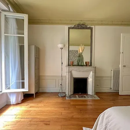 Flexliving - Whole Flat - Bachaumont Apartment *
