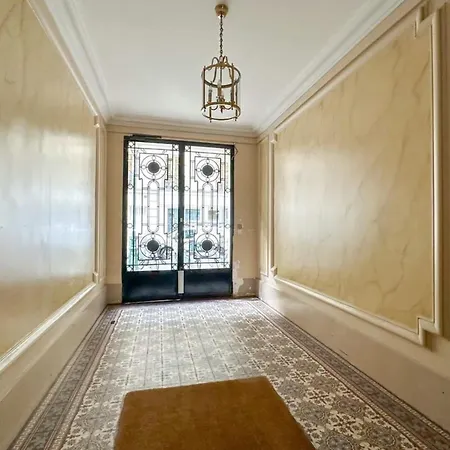 Flexliving - Whole Flat - Bachaumont Apartment