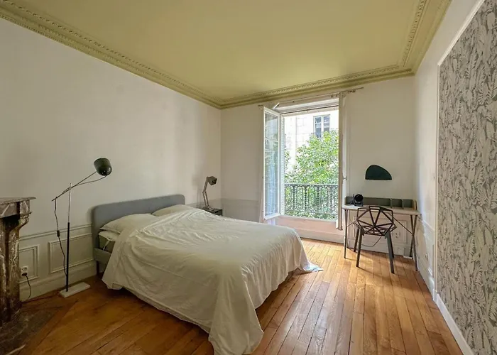 Flexliving - Whole Flat - Bachaumont Apartman